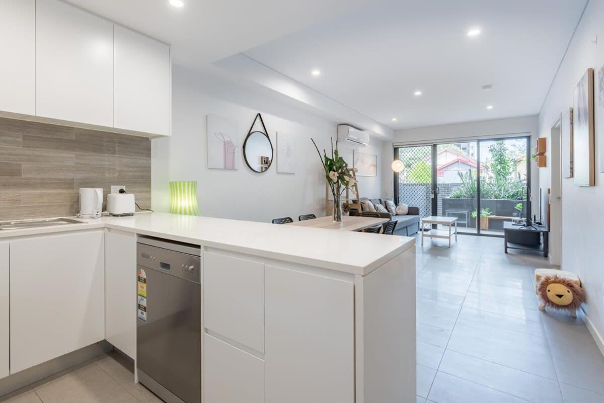 1bedroom And Study In Homebush Sleeps 5 * Sidney