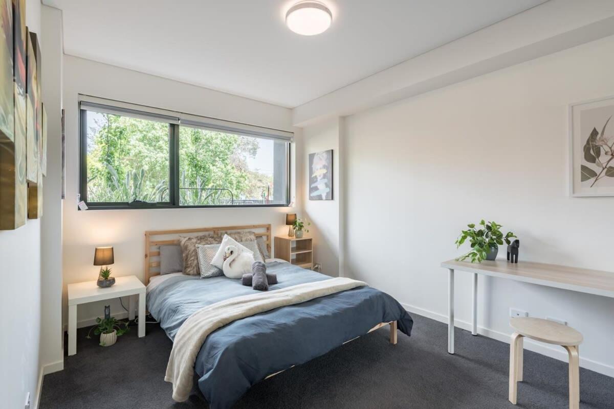 1bedroom And Study In Homebush Sleeps 5