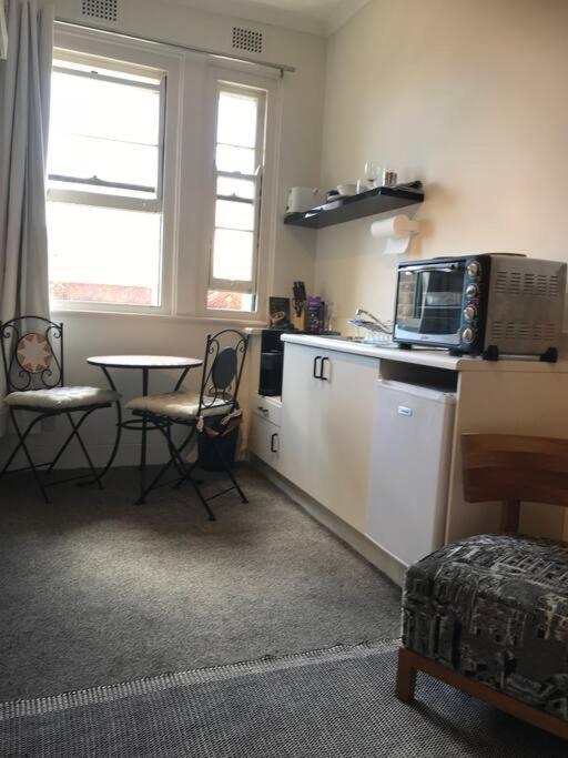 Taylor Square, Bourke St, Surry Hills, Darlinghurst Apartment *