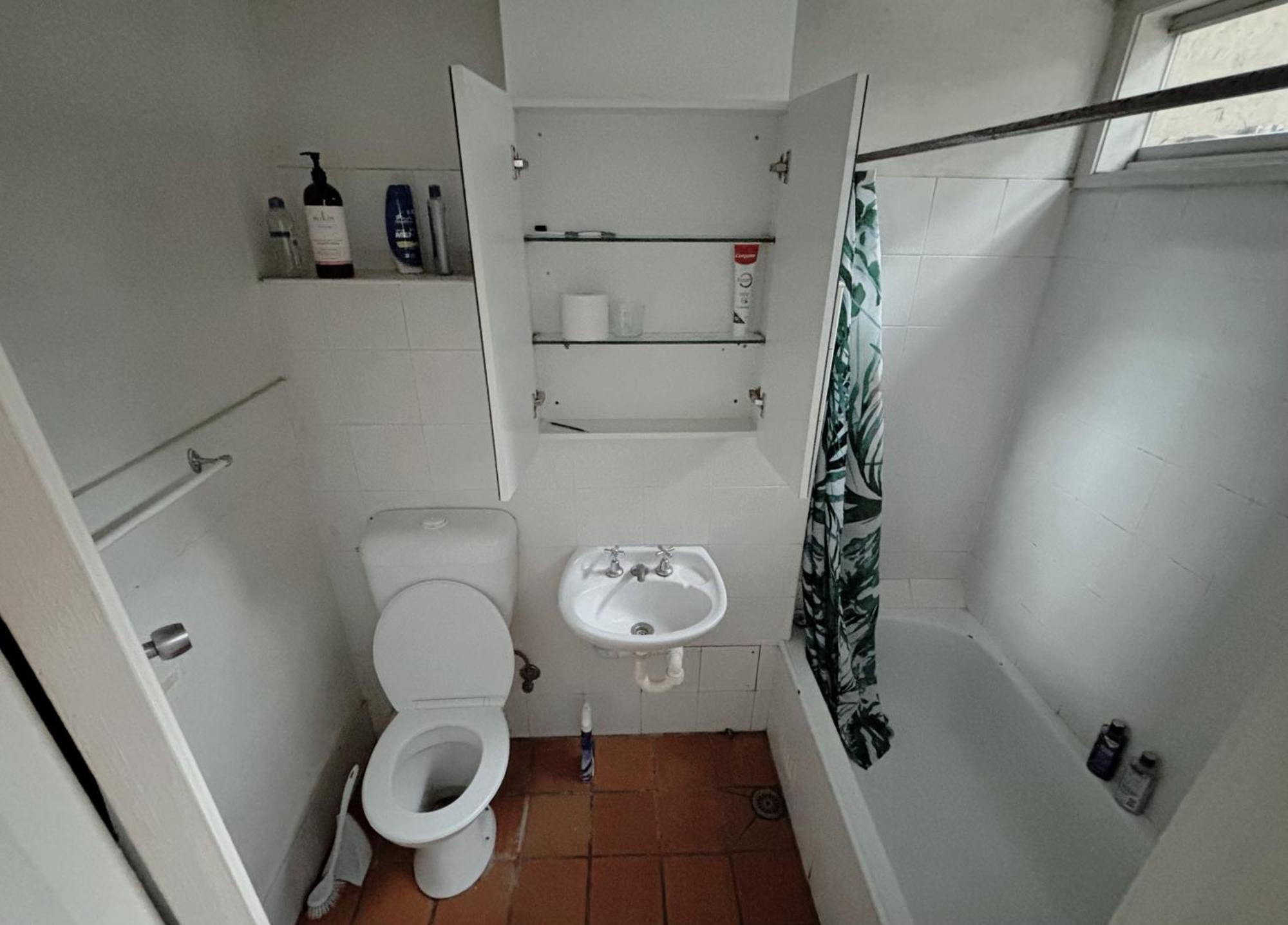 Homestay Cozy Bedroom In Terrace House Sydney