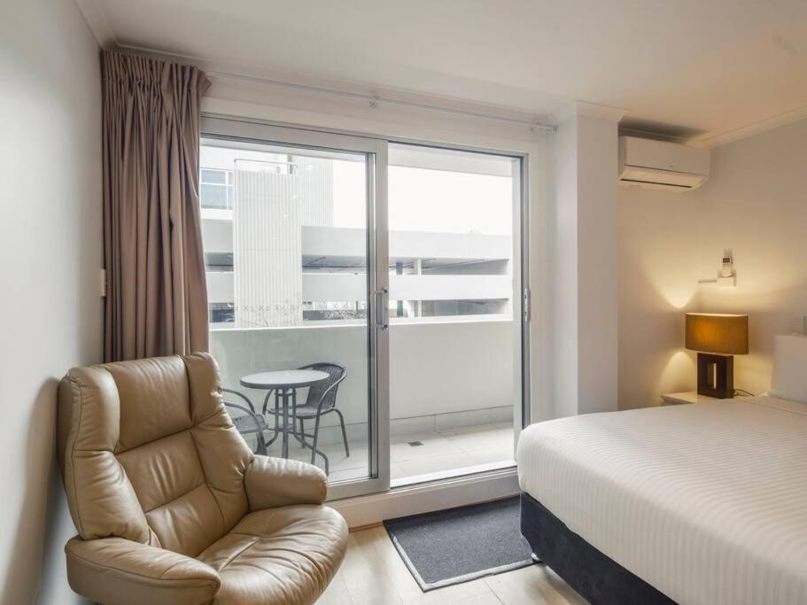 New! Ideal 1br Beachside With Pool *