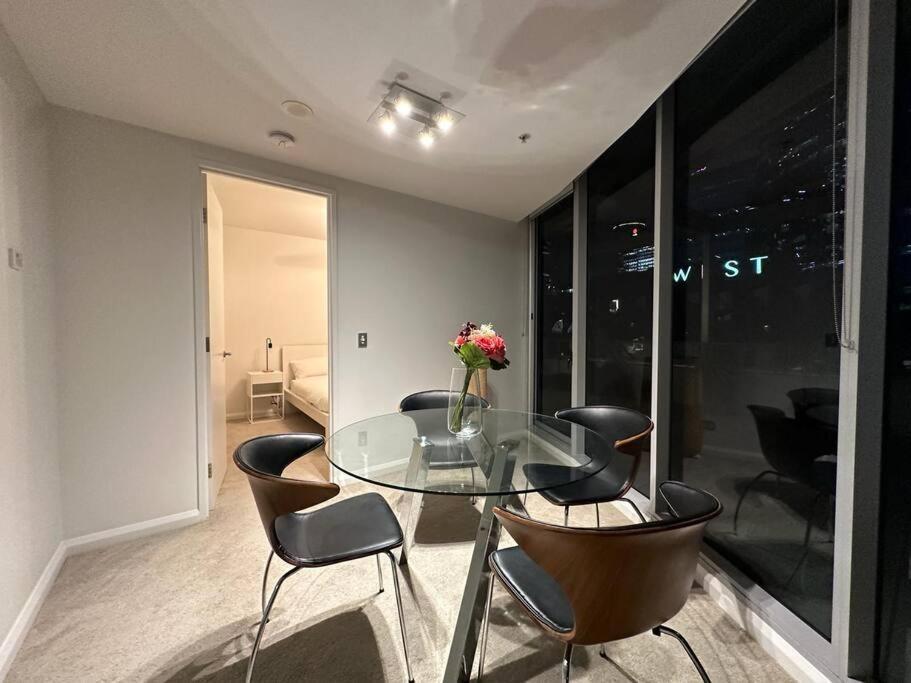 Cozy 2 Bedroom Darling Harbour *
