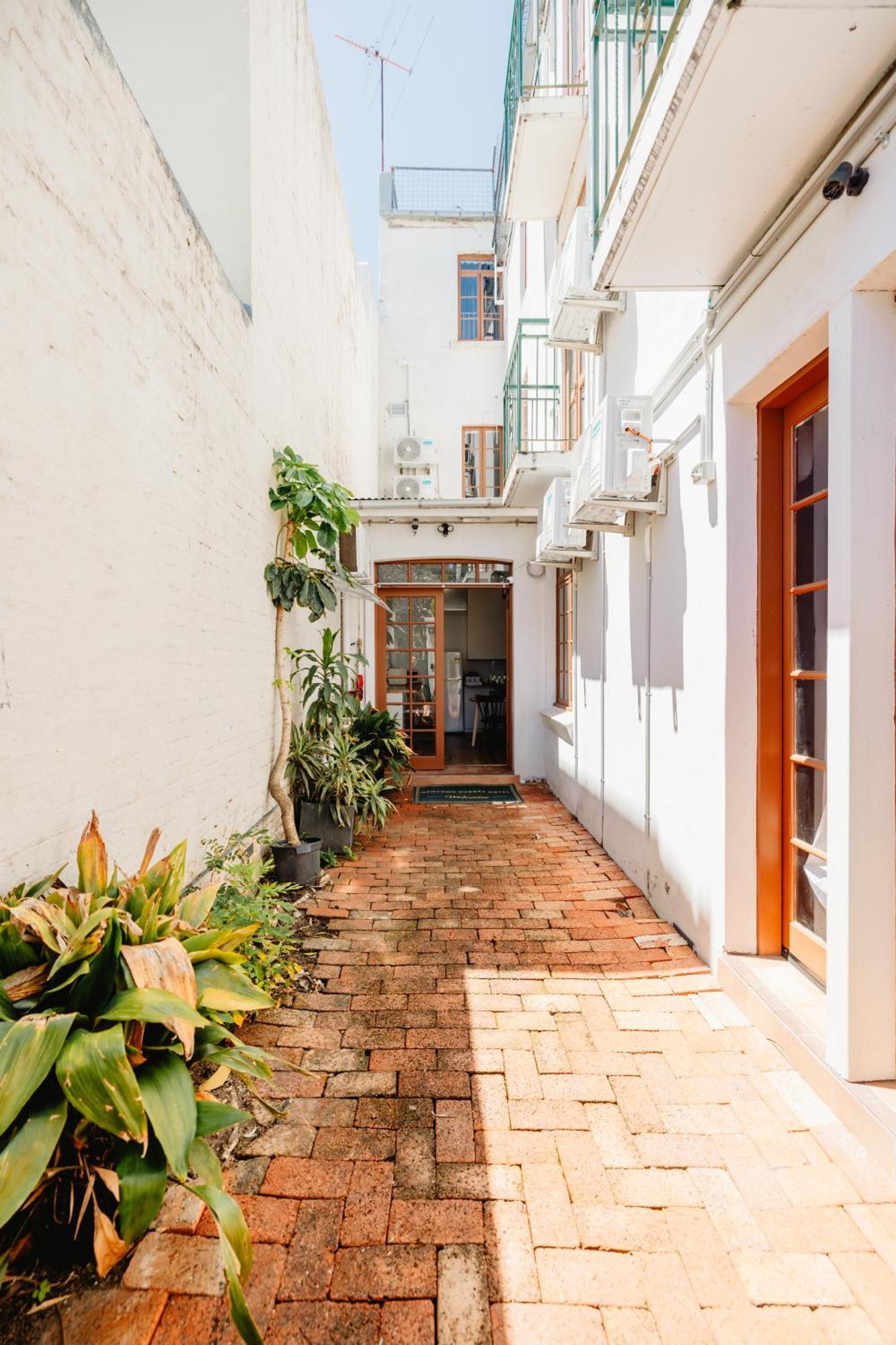 Newtown Cozy *