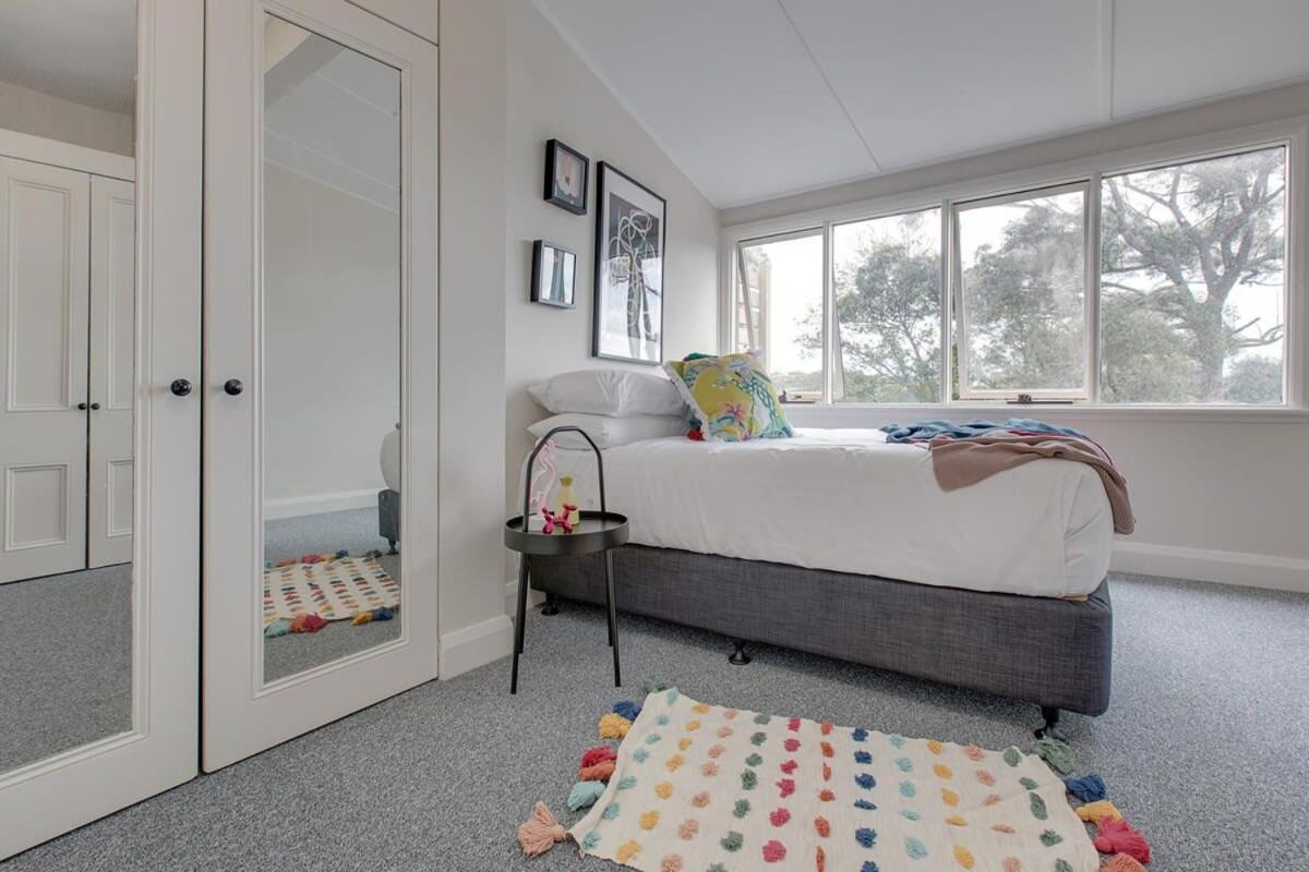 Holiday home Cute Heritage With Balcony Close To The Sydney
