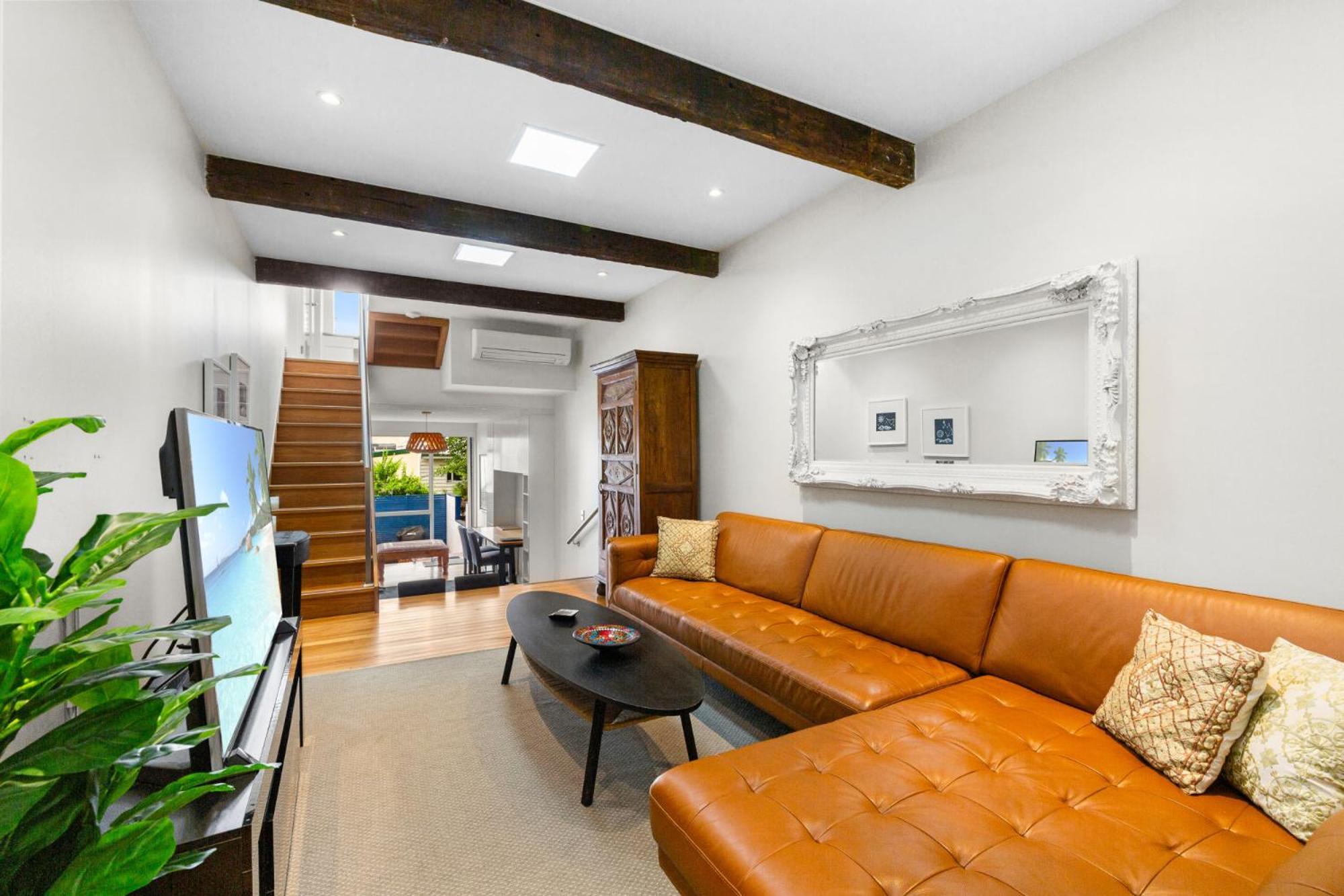 Holiday home Elegant 1-bed With Study By Balmain Wharf