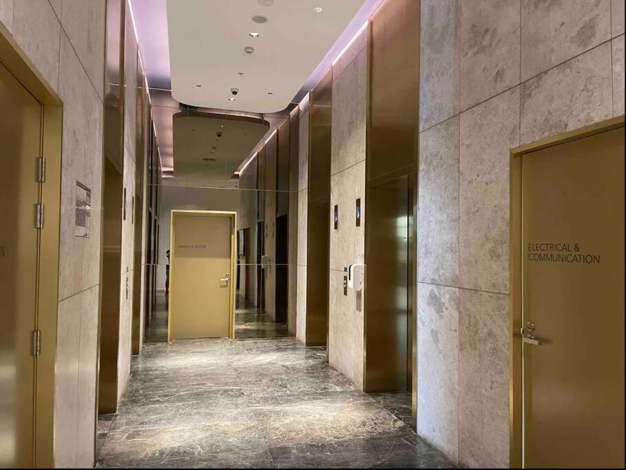 Fascinating Waterview 2 Bedrooms Apartment Sydney