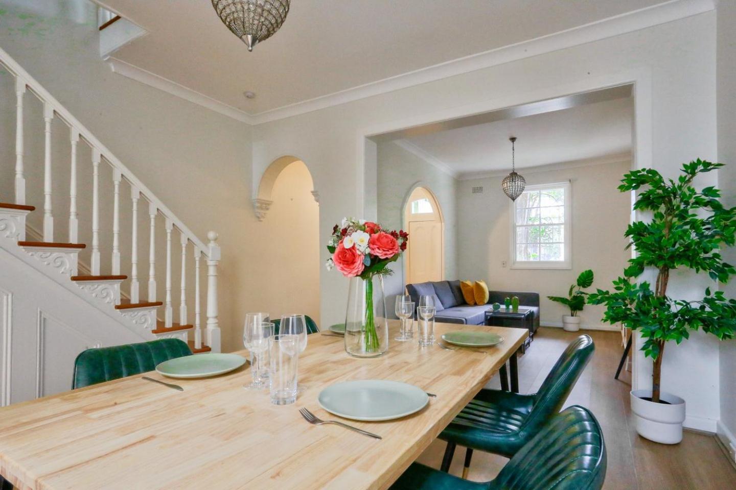Ideal 3 Bedroom House In Chippendale With 2 E-bikes Included * Sydney