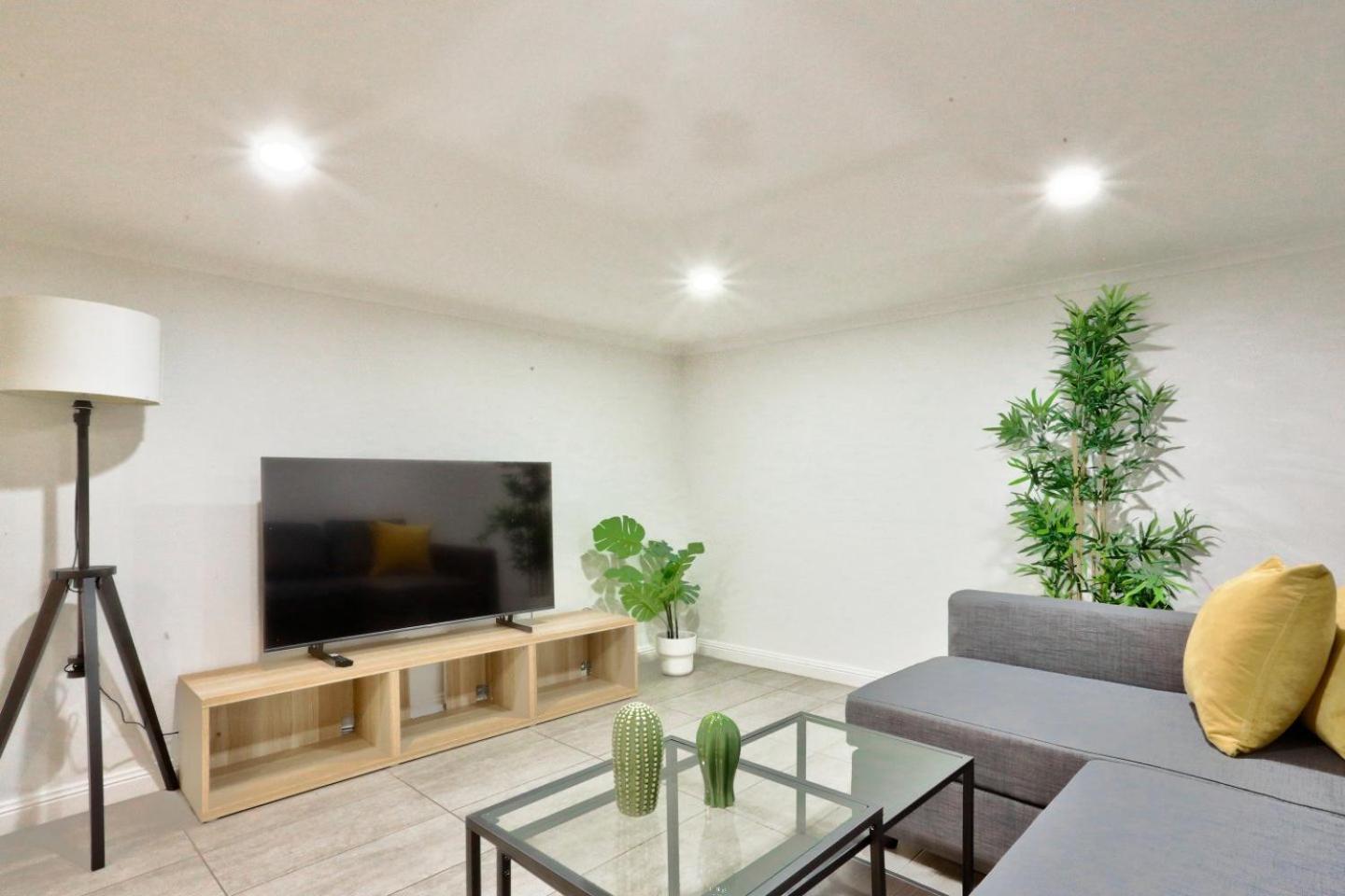 Good For Family 3 Bedroom House Darlinghurst With 2 E-bikes Included Sydney