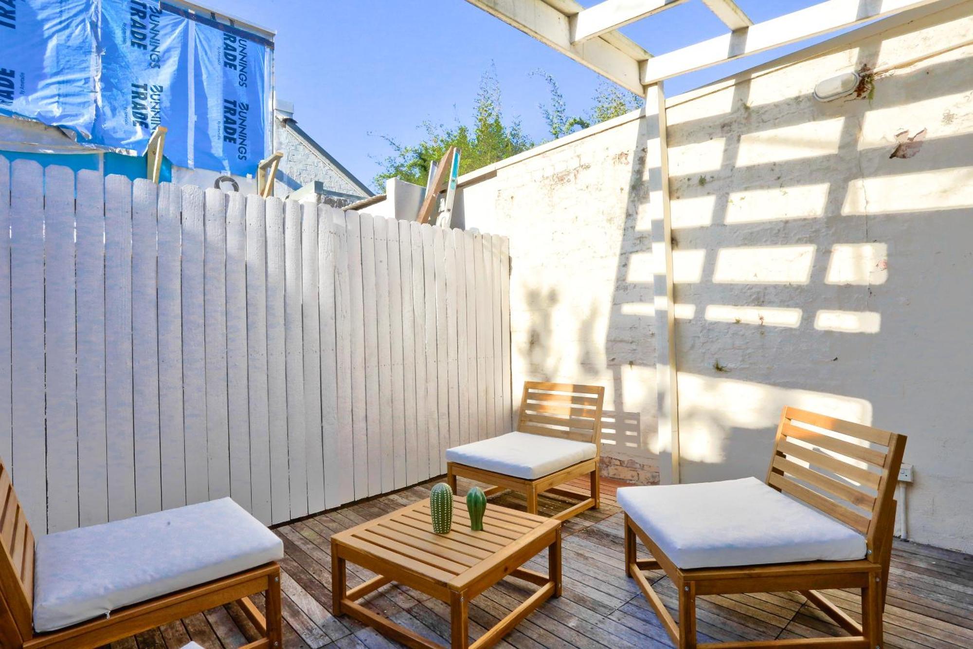 2 Bedroom House Situated At The Centre Of Surry Hills 2 E-bikes Included Holiday home