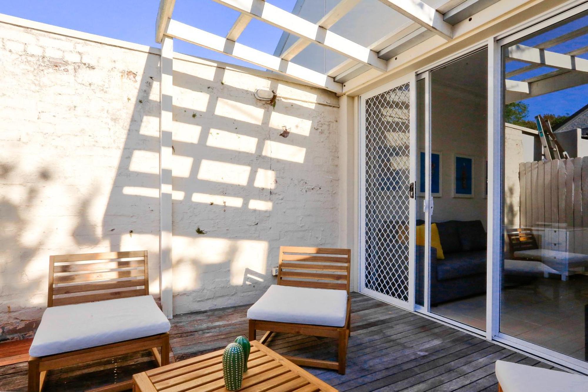 2 Bedroom House Situated At The Centre Of Surry Hills 2 E-bikes Included * Sydney