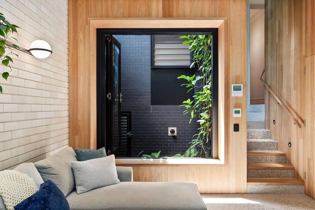 Holiday home Cozy 3 Bedroom House Annandale Sydney