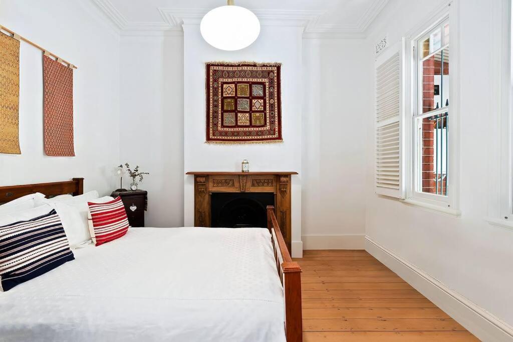Holiday home Cozy 3 Bedroom House Annandale Sydney