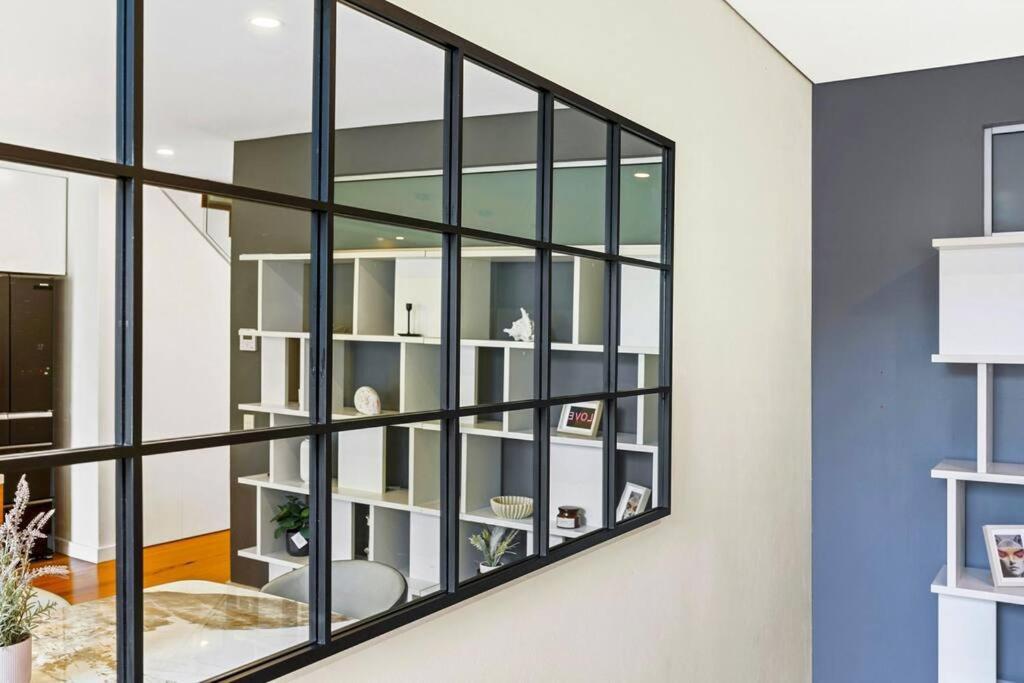 Convenient 4br With Private Pool Close To Airport * Sydney