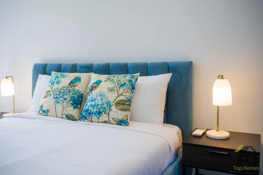 Sunshine 2 Bed In Olympic Park * Sidney