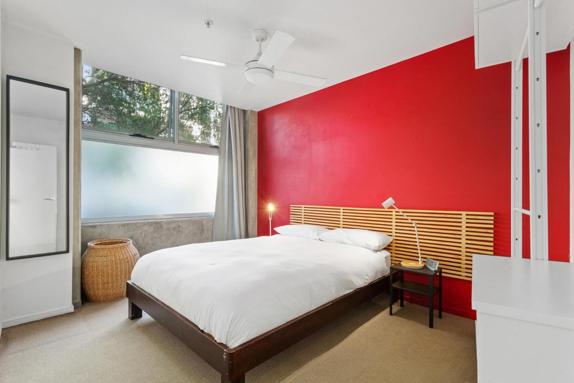 Chic 1-bed In The Heart Of Newtown * Sydney