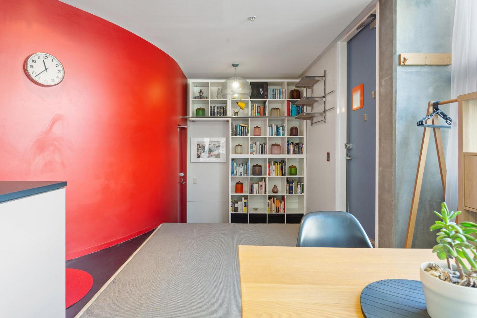 Chic 1-bed In The Heart Of Newtown * Sydney