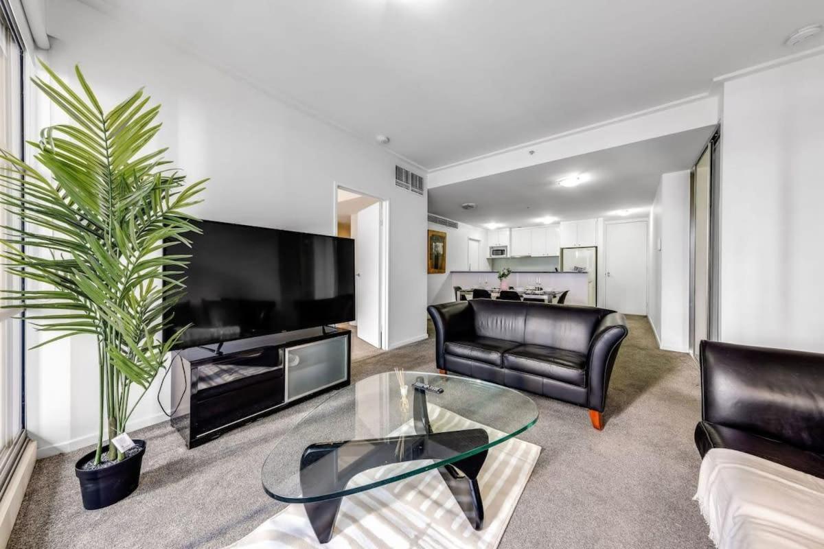 A Comfy 2br Right Next To Darling Harbour *