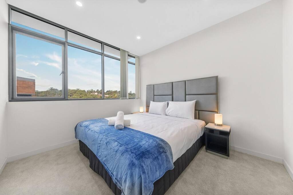Apartment Two Bedroom Private In Lane Cove With Parking *