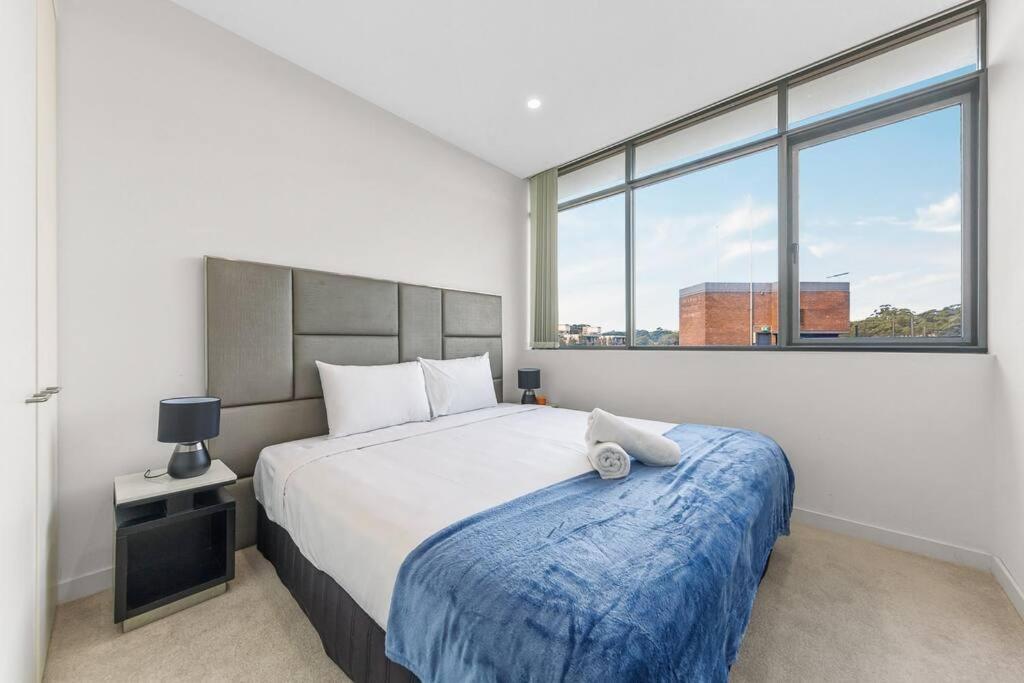 Two Bedroom Private In Lane Cove With Parking *