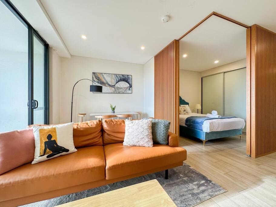Living Made Easy : 1 Bed In Ashfield Heart Apartment