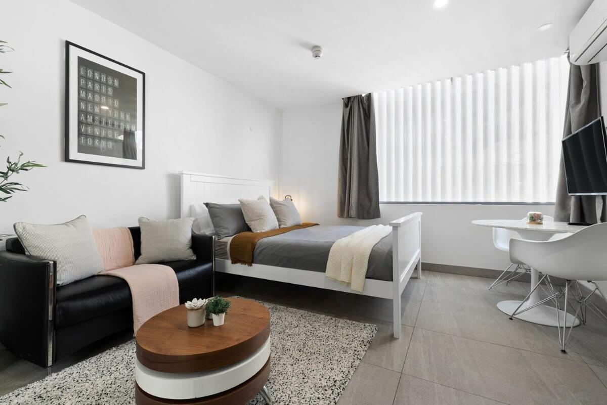 Stylish & Cozy Studio, 5min Walk To Bondi * Sydney