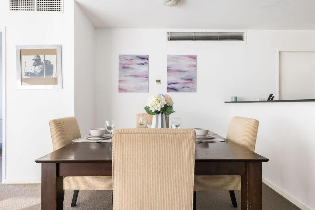 A Comfy 2br Amazing View Of Darling Harbour Sydney