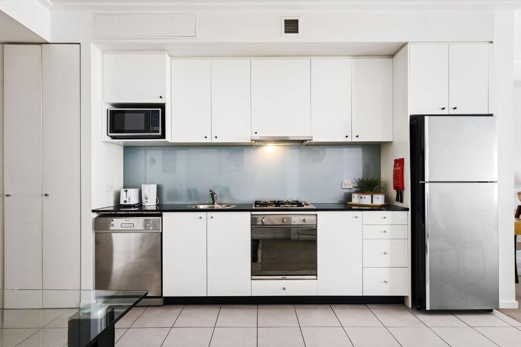 Apartment A Cozy For 6 Right Next To Darling Harbour *