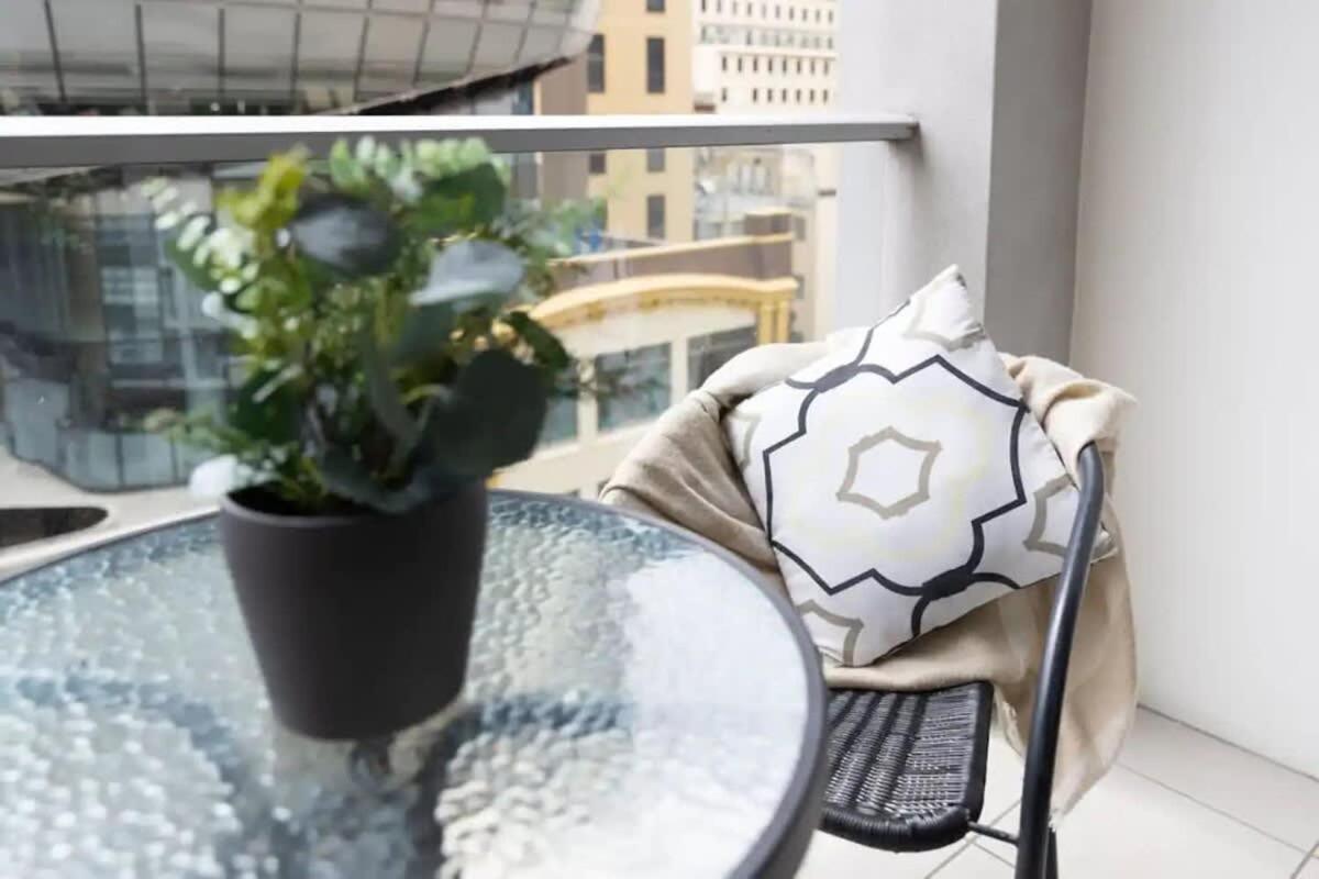 A Stunning & Cozy Next To Darling Harbour Sydney