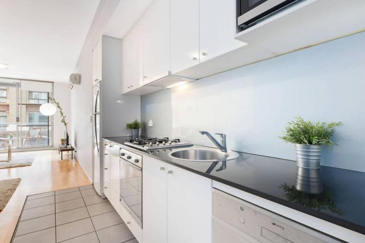 Apartment A Stylish & Cozy Next To Darling Harbour