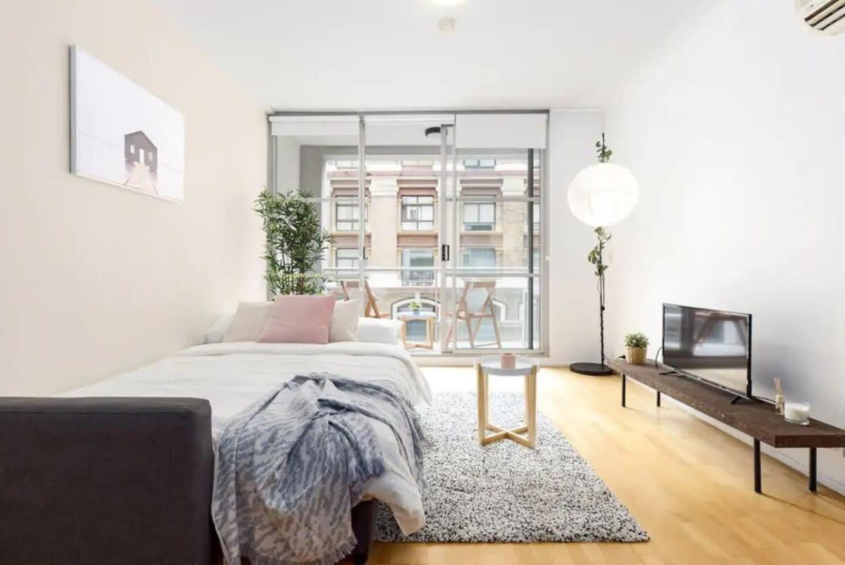 A Stylish & Cozy Next To Darling Harbour