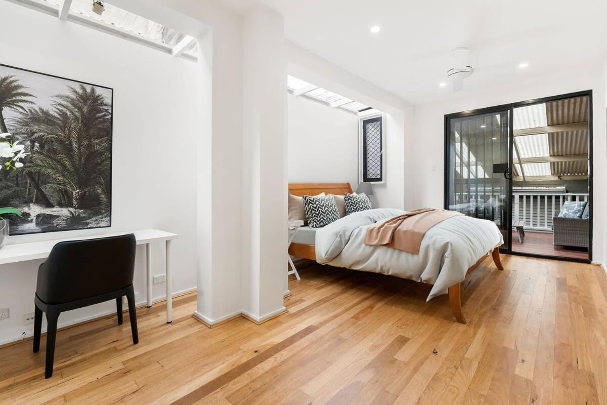 Comfy Darlinghurst Retreat Apartment Sydney