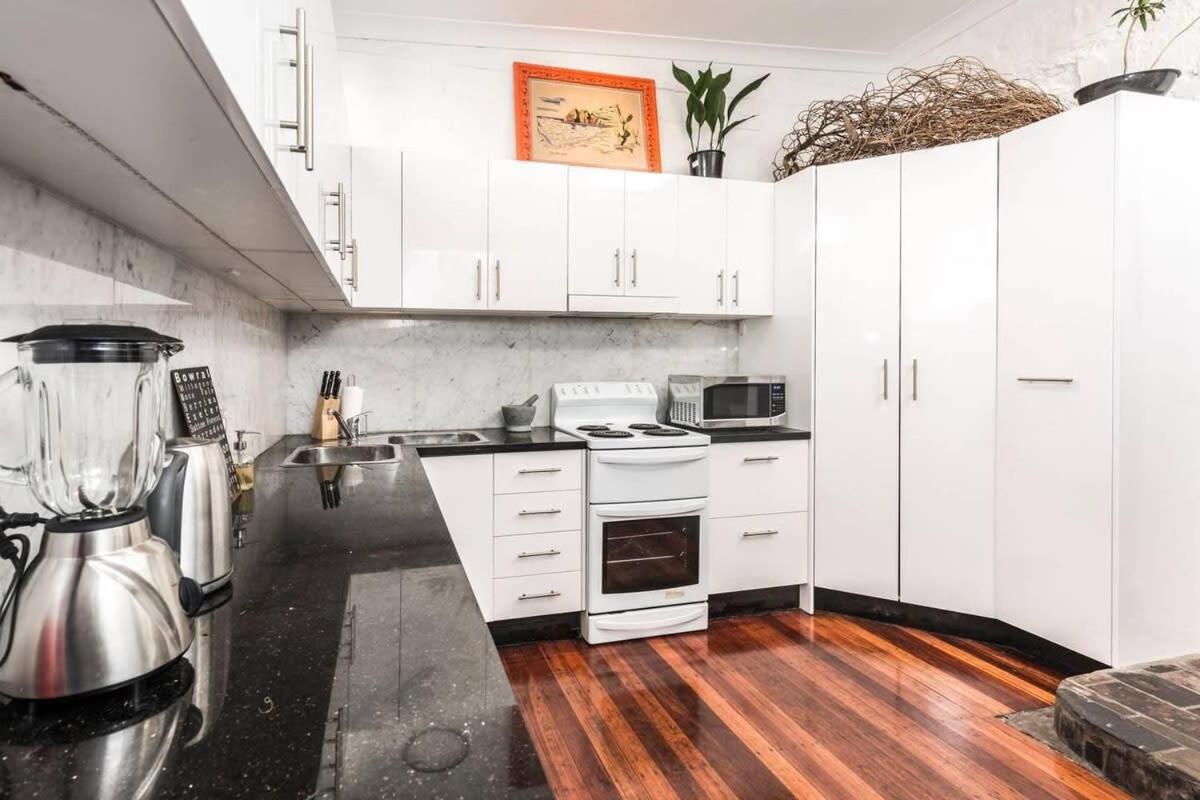 Holiday home Modern Surry Hills Century *
