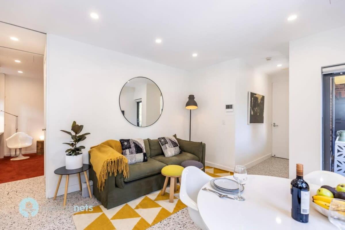 Apartamento Darlinghurst W A C Balcony Only A Walk To Cbd Sidney