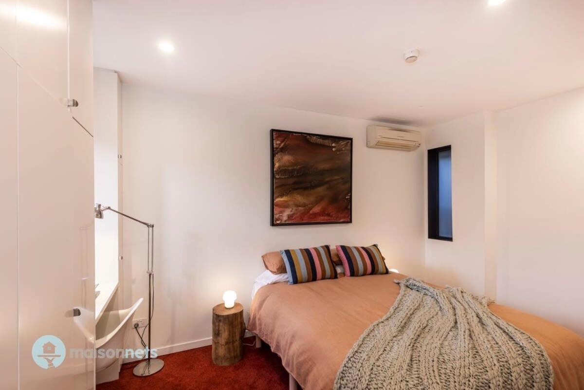 Darlinghurst W A C Balcony Only A Walk To Cbd Sidney