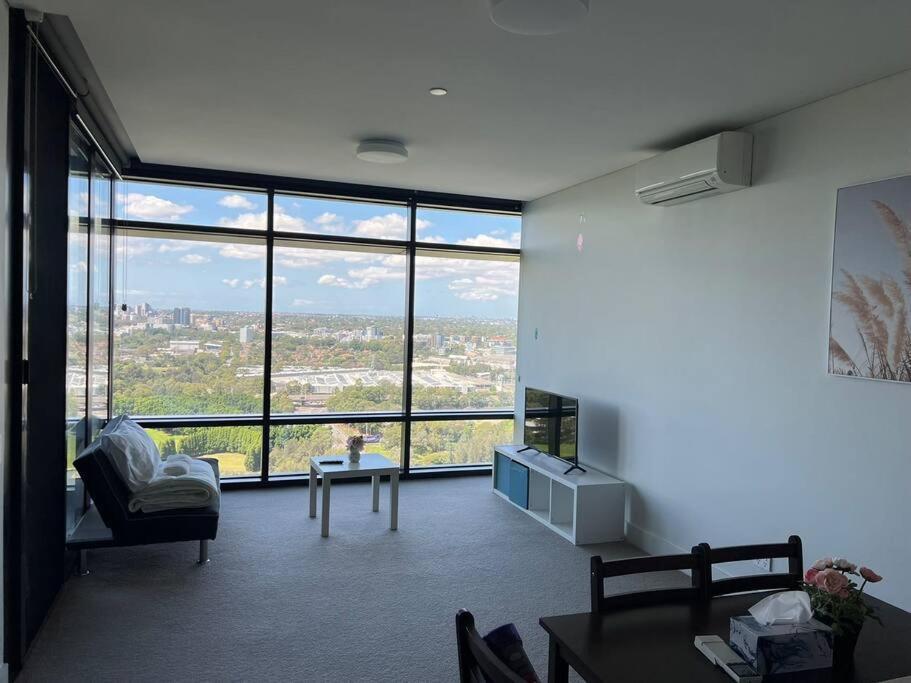 Modern With View Apartment Sydney