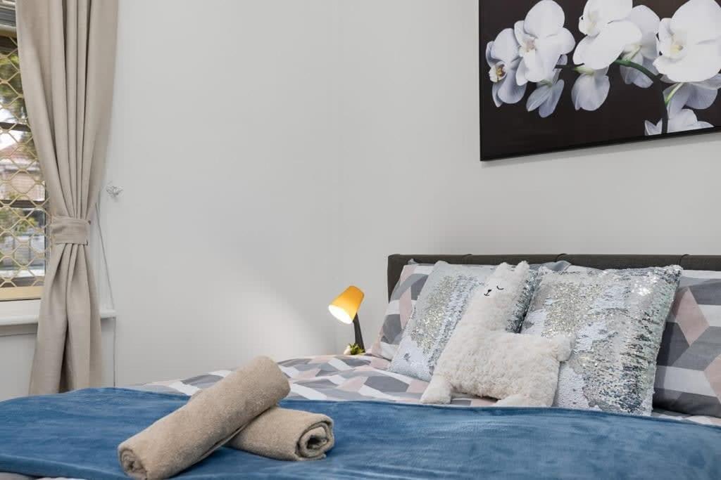 Holiday home Lidcombe Boutique Near Berala Station3