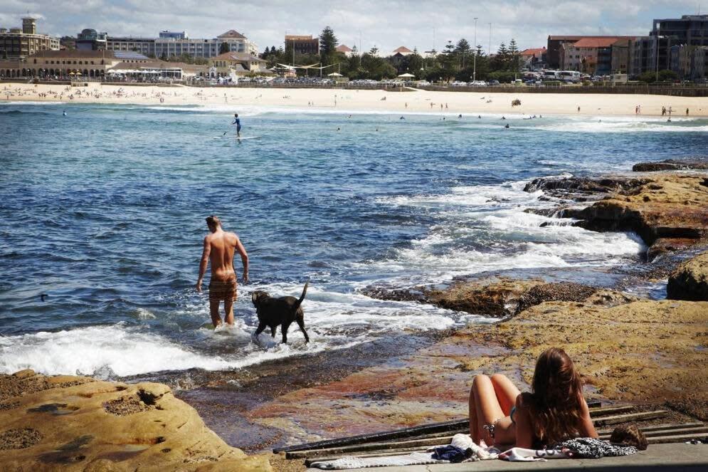 Bondi Breeze Apartment *
