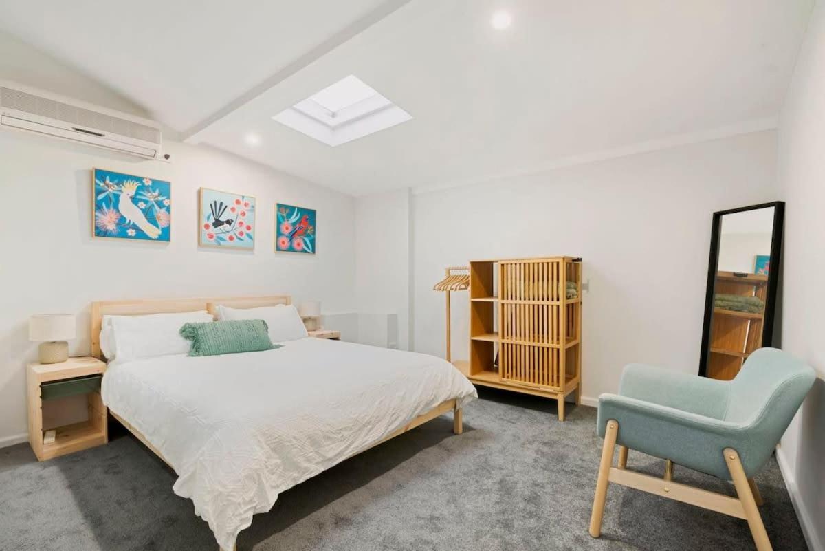 Cosy Camperdown Apartment *