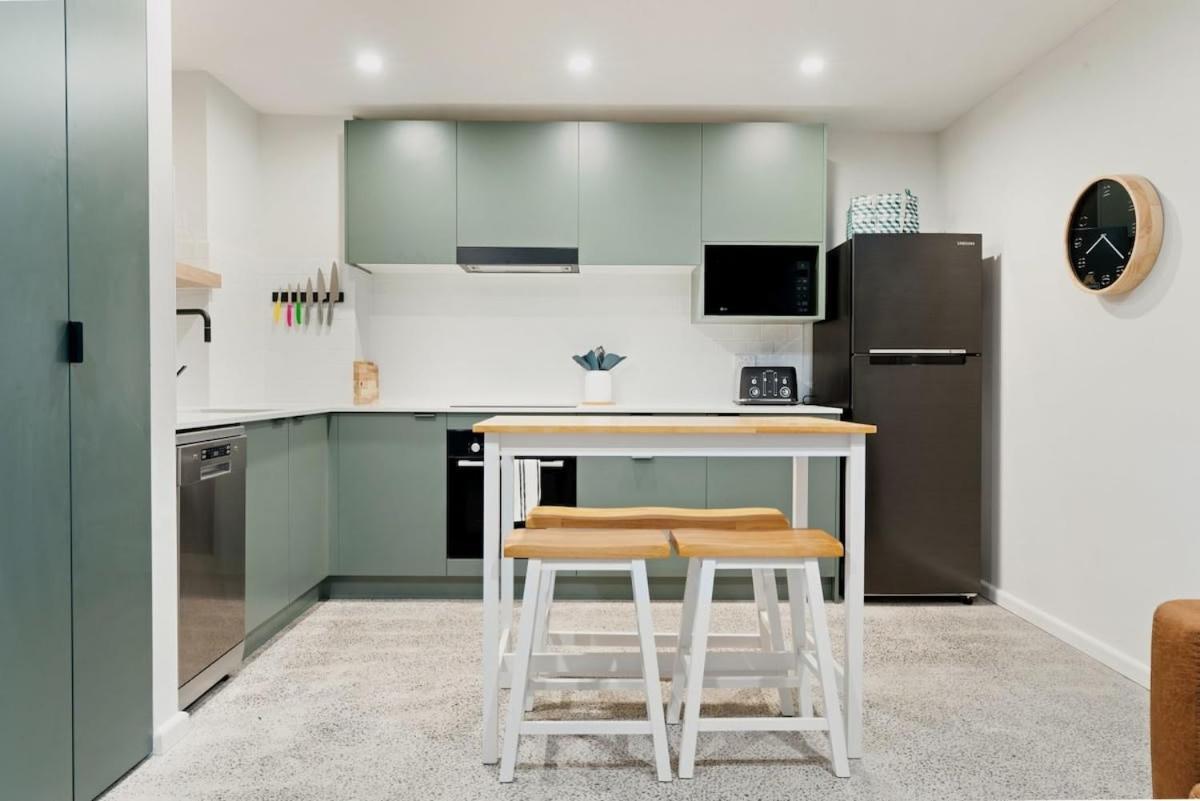 Cosy Camperdown Apartment Sydney