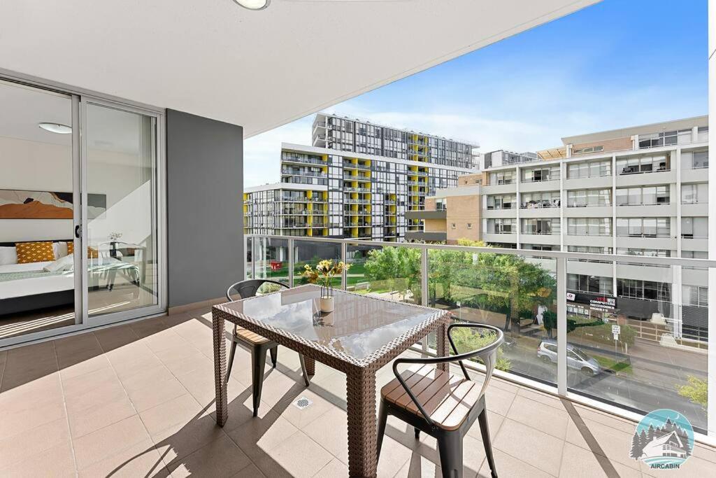Apartment Aircabin - Mascot - Walk To Station - 3 Beds Apt Sydney