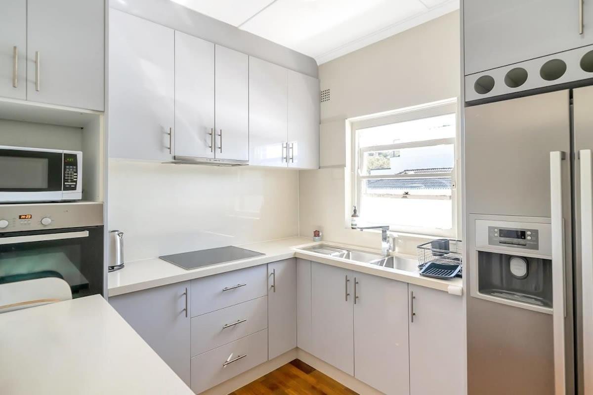 Hall St Hideaway In The Heart Of Bondi Apartment *