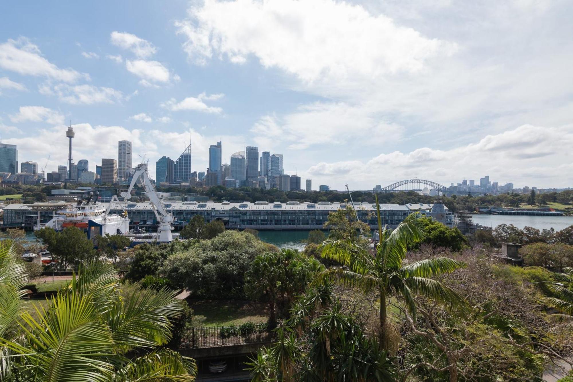Apartment The Gem-executive Potts Point Harbourview Stunner