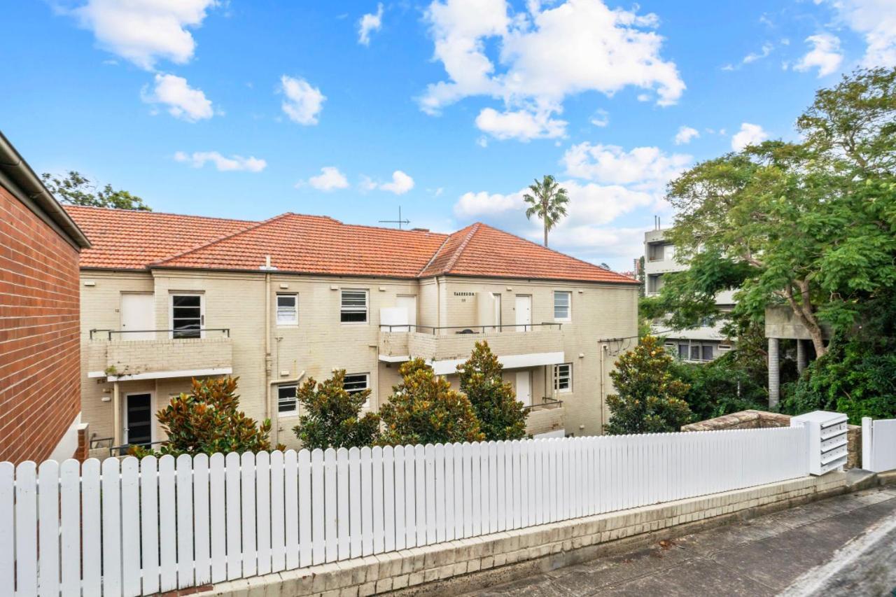 Harbour Bridge View 2br Apartment