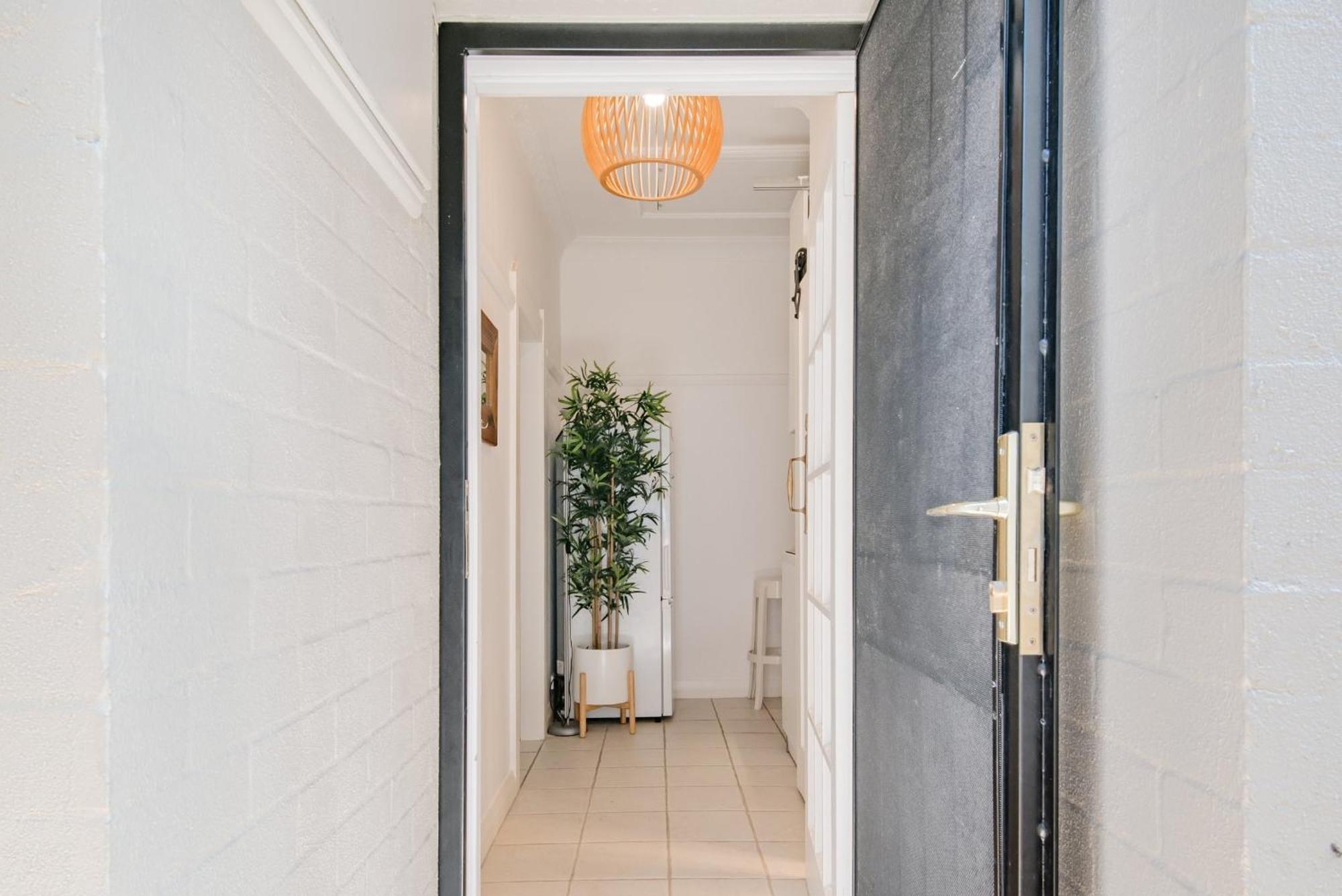 Apartment Holidayrento The Palm House Bondi Sydney