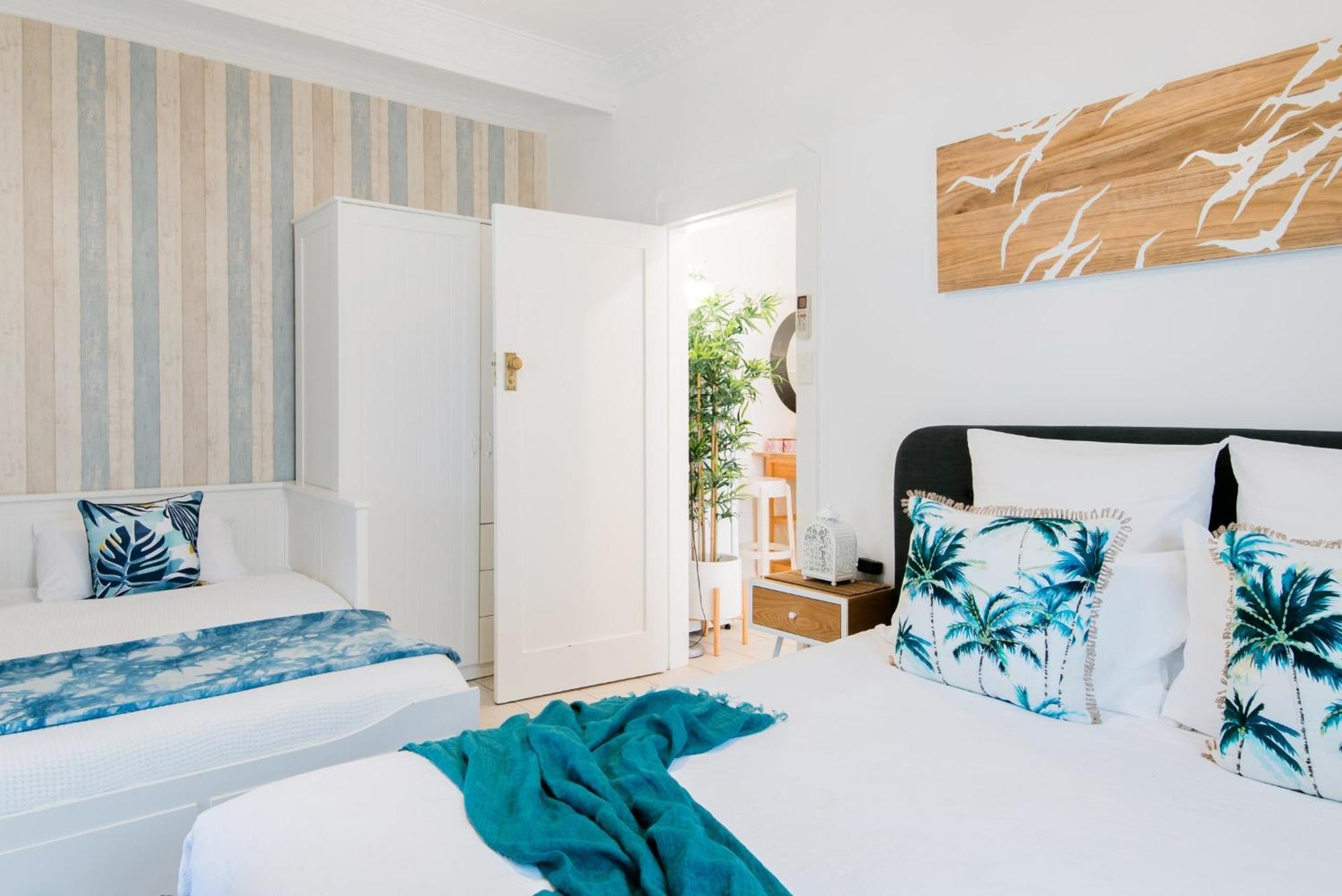Apartment Holidayrento The Palm House Bondi