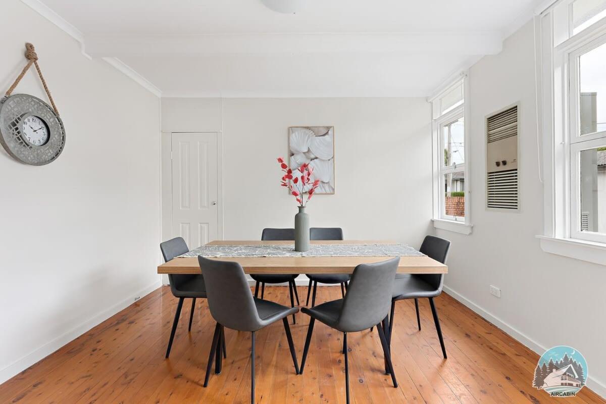 Aircabin - North Ryde - - 4 Beds House Sydney