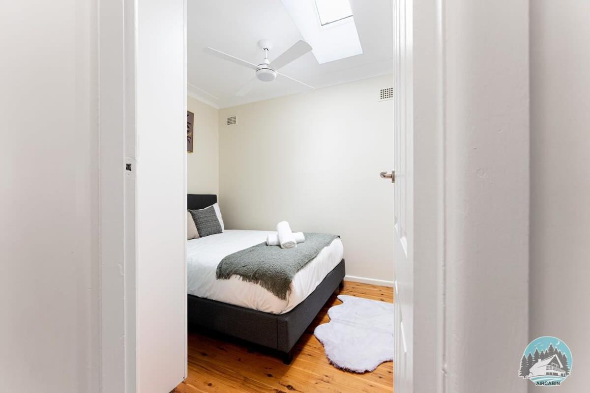 Aircabin - North Ryde - - 4 Beds House