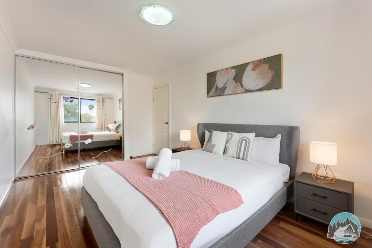 Bahay bakasyunan Aircabin - Telopea - - 5 Beds Holiday House Sydney