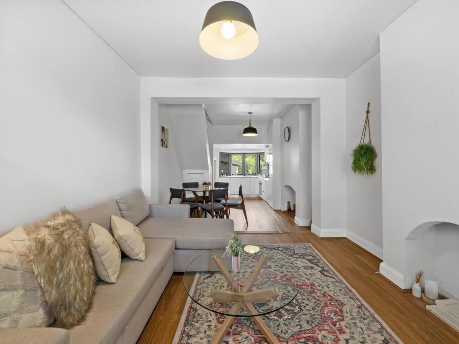 Cozy 2br 1 Loft & Darling Harbour & Fish Market &casino-7 Mins Walk