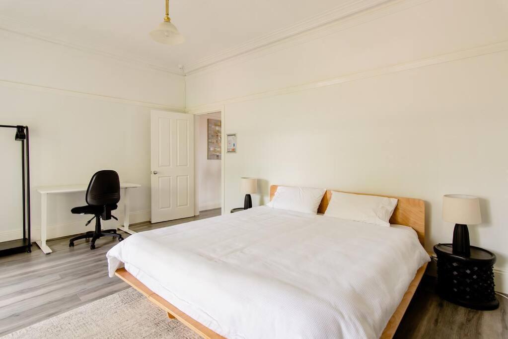 Beautiful & Ultra Convenient 4-bdrm Terrace